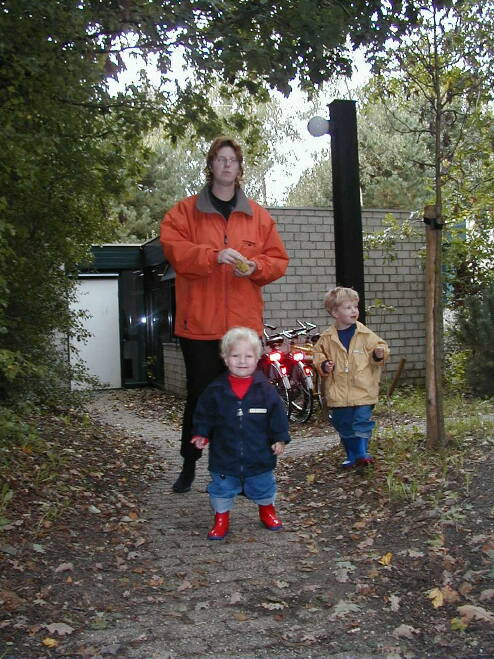 In de stromende regen naar de dierentuin van Emmen