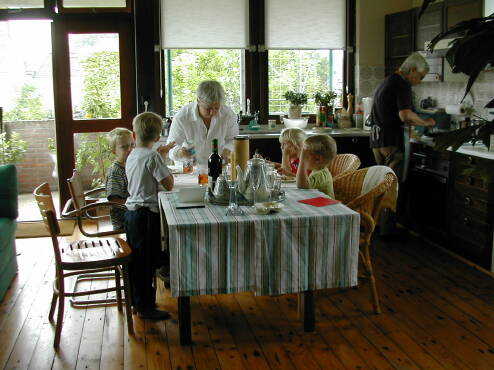 naar de speeltuin in Nederhemert met Roy en Amber